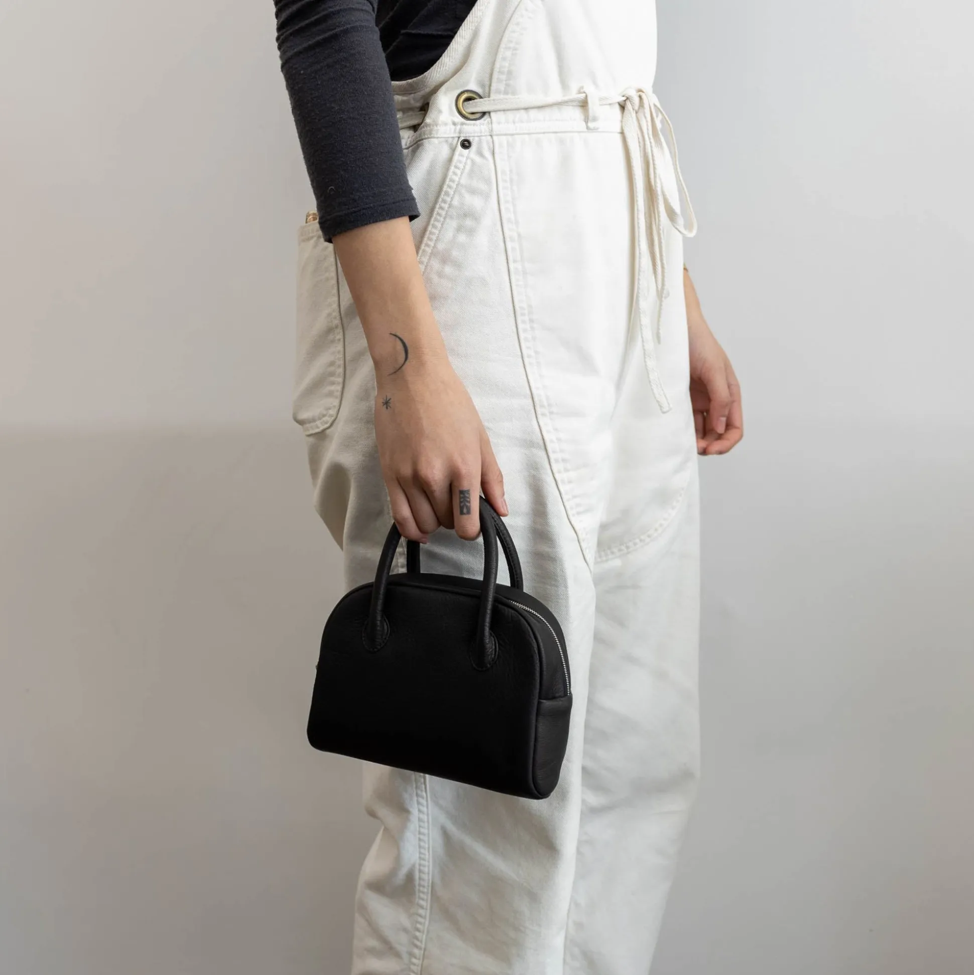 Aeta Deer Leather Boston Mini Bag Da24