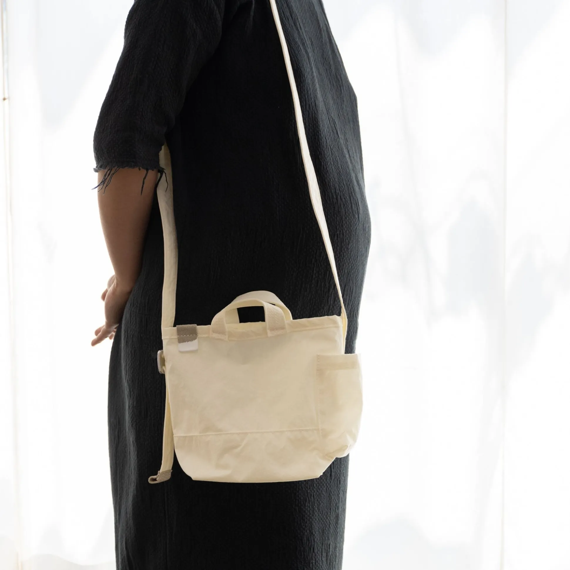 Anunfold Side Pocket Mini Bag - White