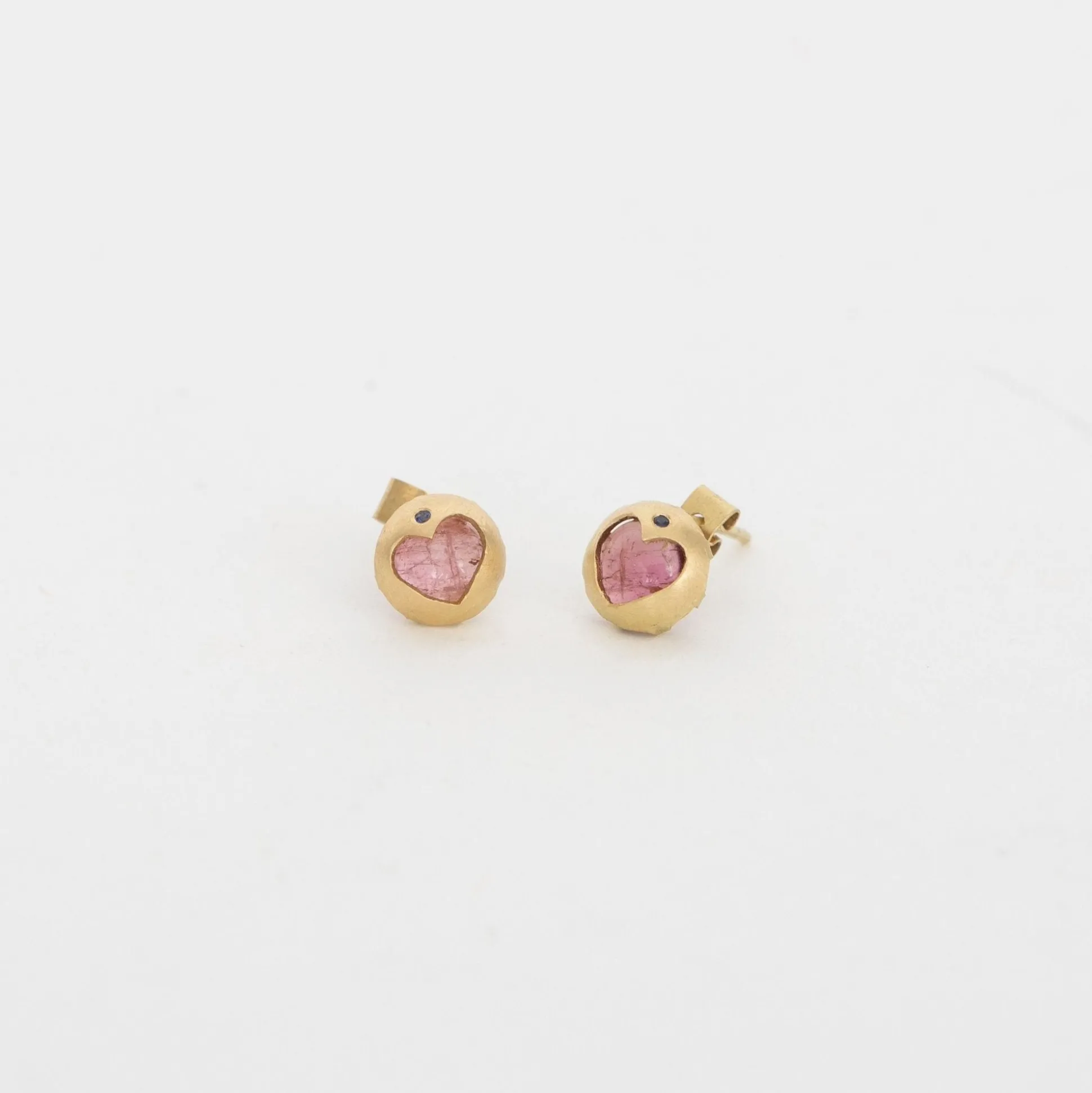 Black Barc 'Heart' Stud Earrings No. 14