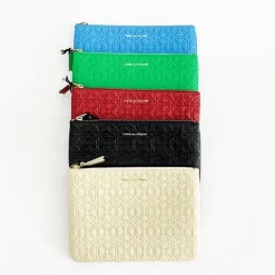 Cdg Star Embossed Pouches (Sa510E)