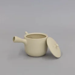 Chanoma Ivory Tea Pots