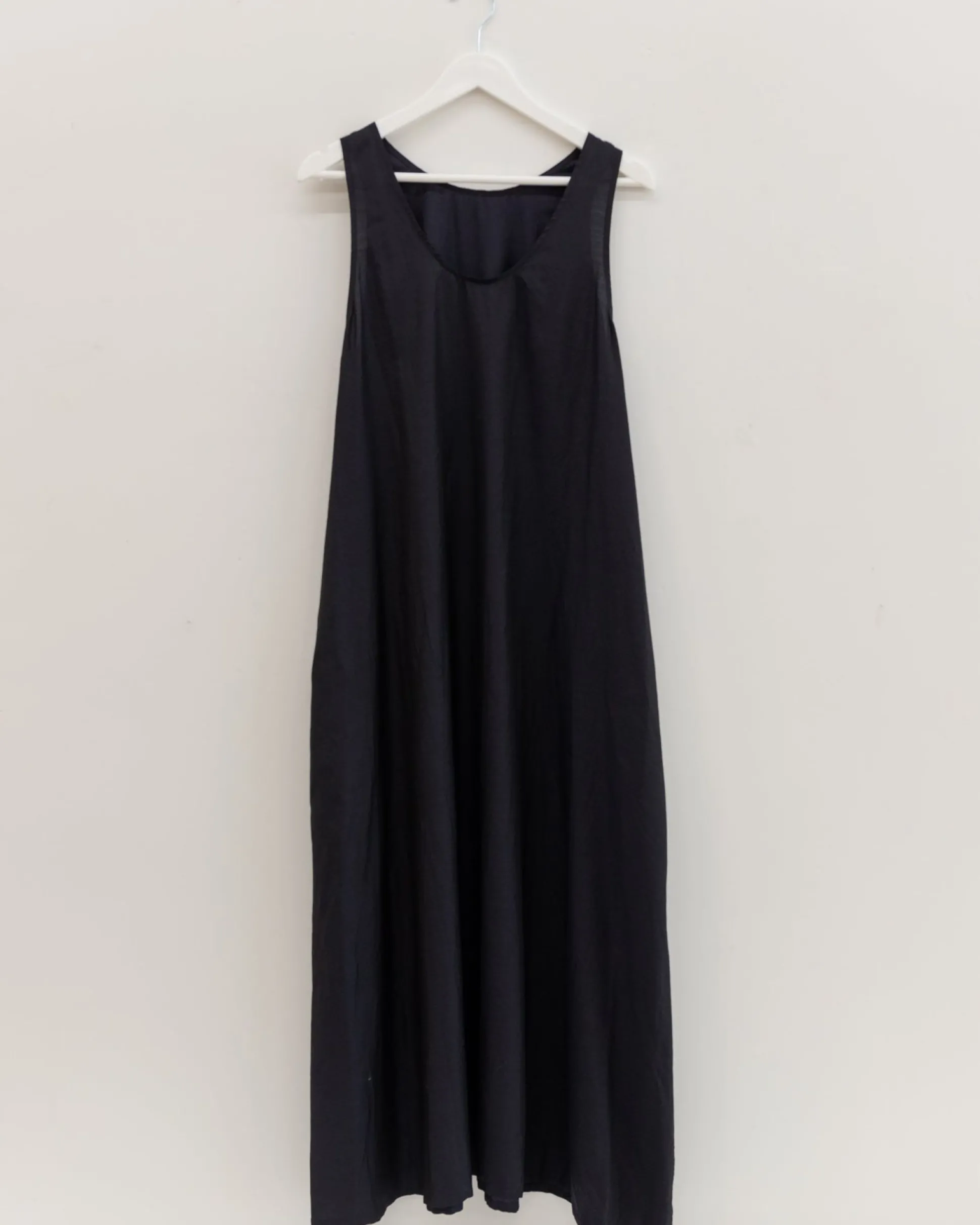 Comoli Wool-Silk Sleeveless Dress X01-02025