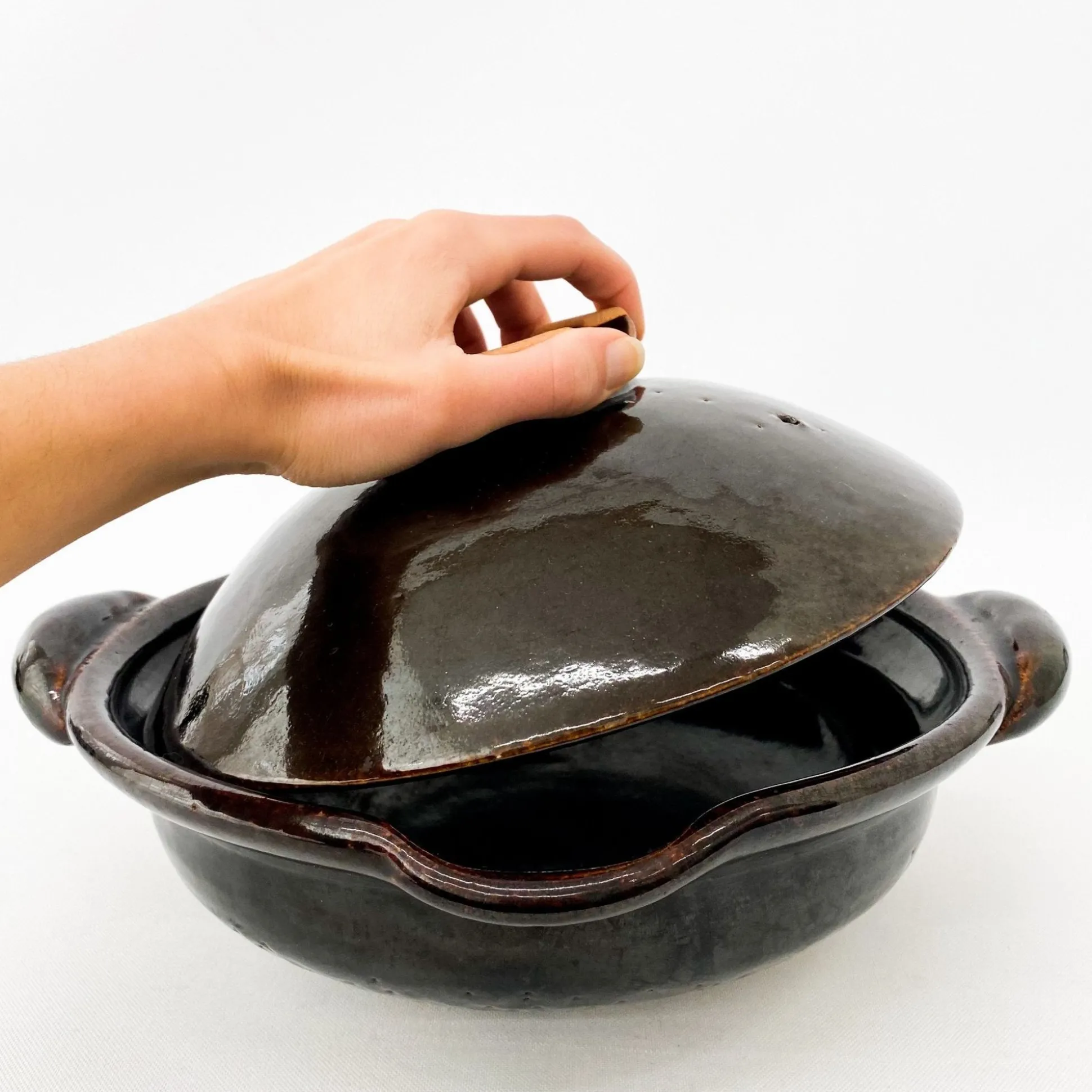 Dorakugama Kuchitsuki Kuronabe (Black Pot With Lip) (L) (3-4 People)