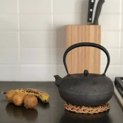 F/Style Shina Bark Trivet