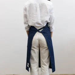 G.K.P. Front-Tie Apron