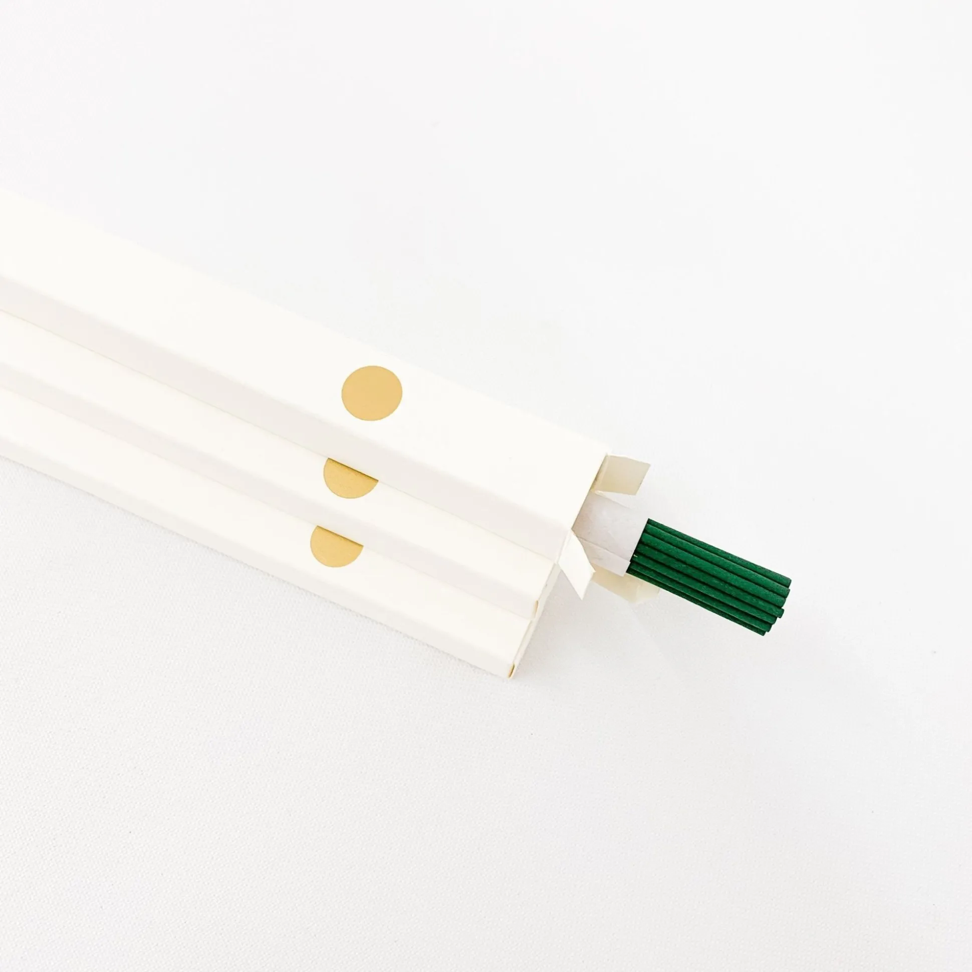 Golda Hiba Wood Incense