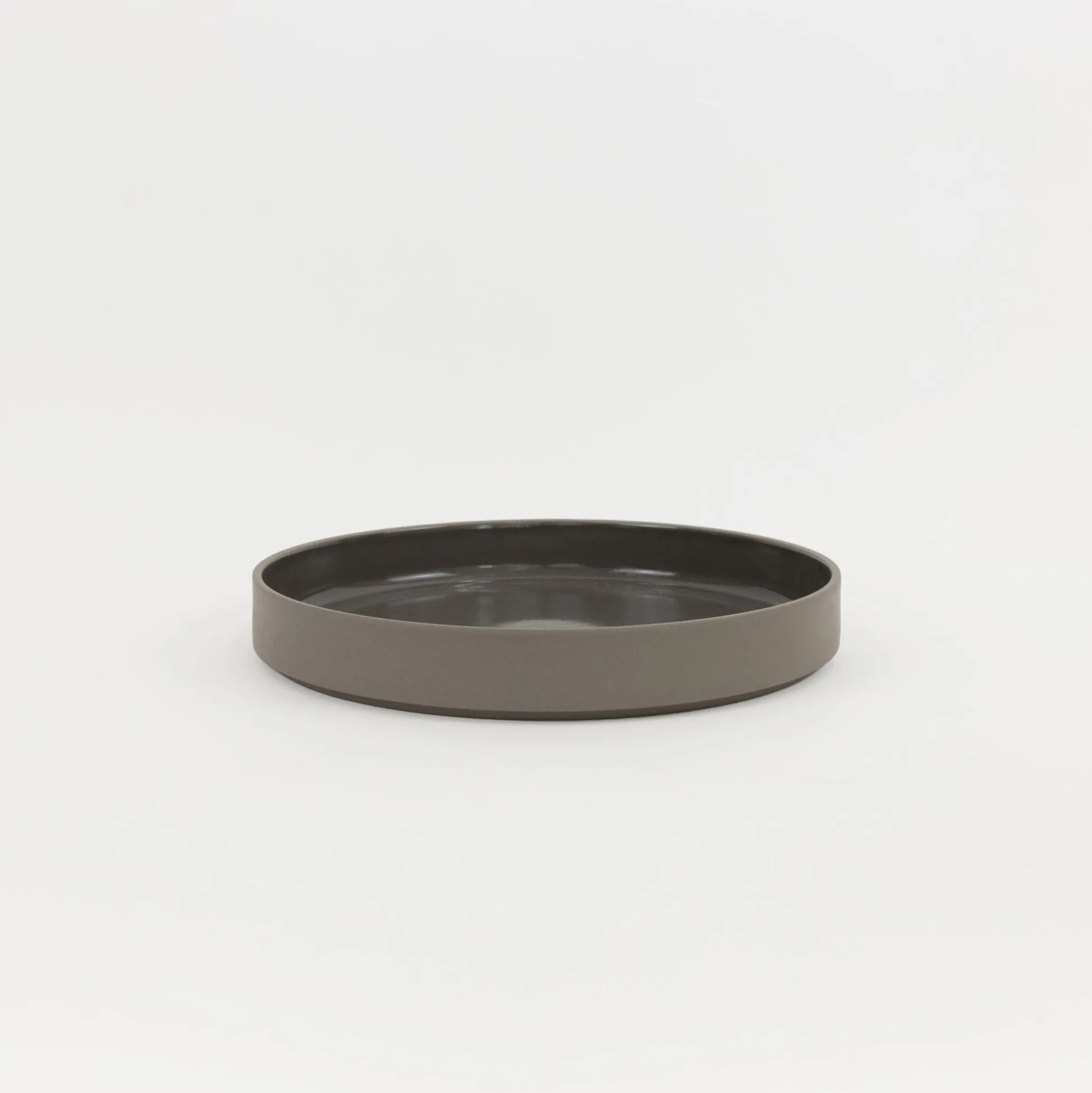 Hdg111 - Bowl Dark Gray O 10"