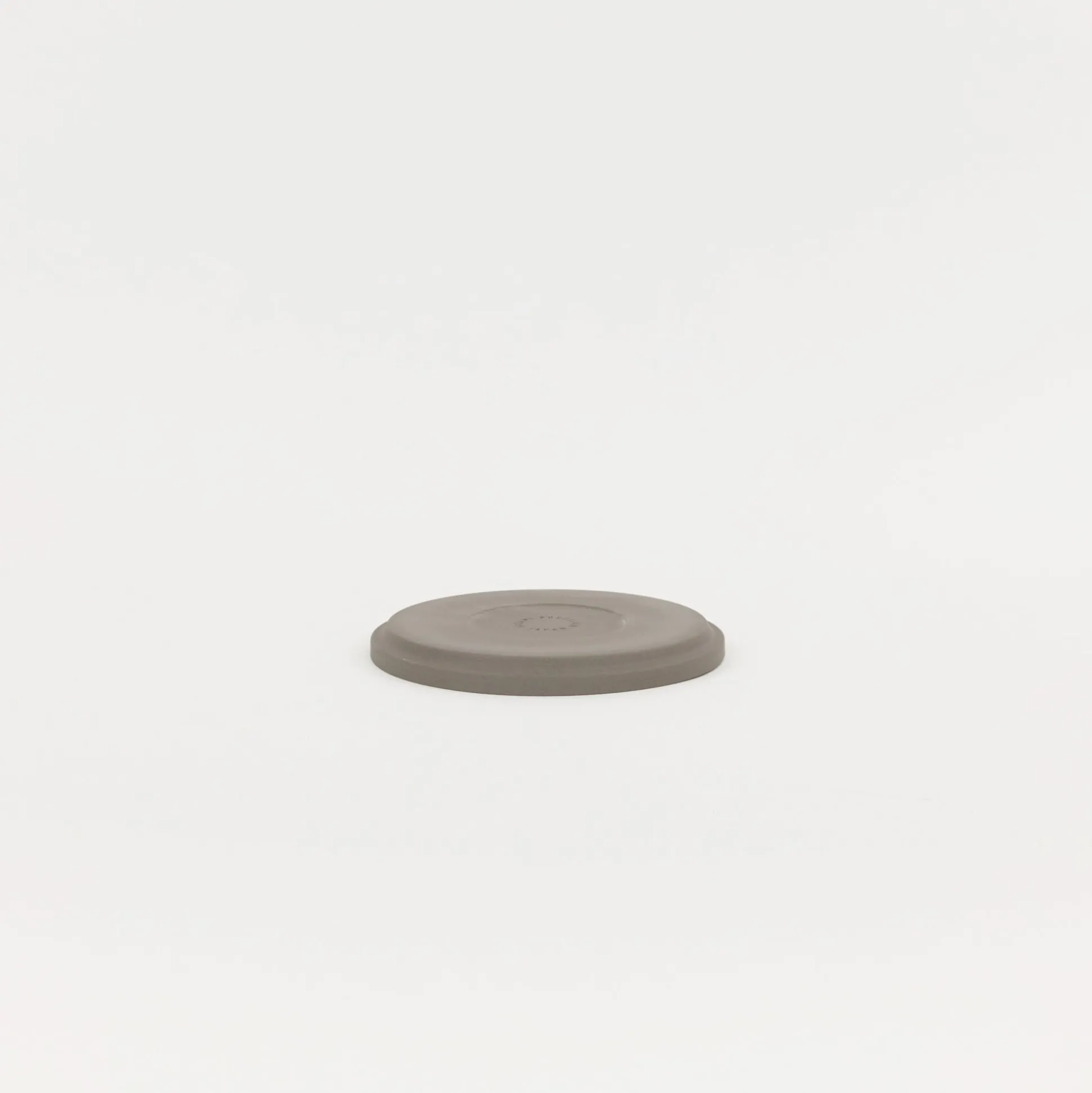Hdg102 - Plate / Lid Dark Gray O 5.5/8"