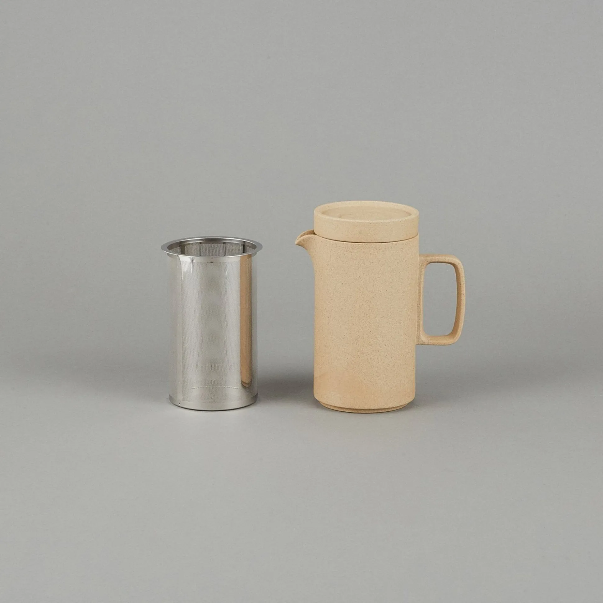 Hp037 - Teapot Tall With Stainless Strainer Natural O 3.3/8"