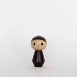 134 Japan Wood Object