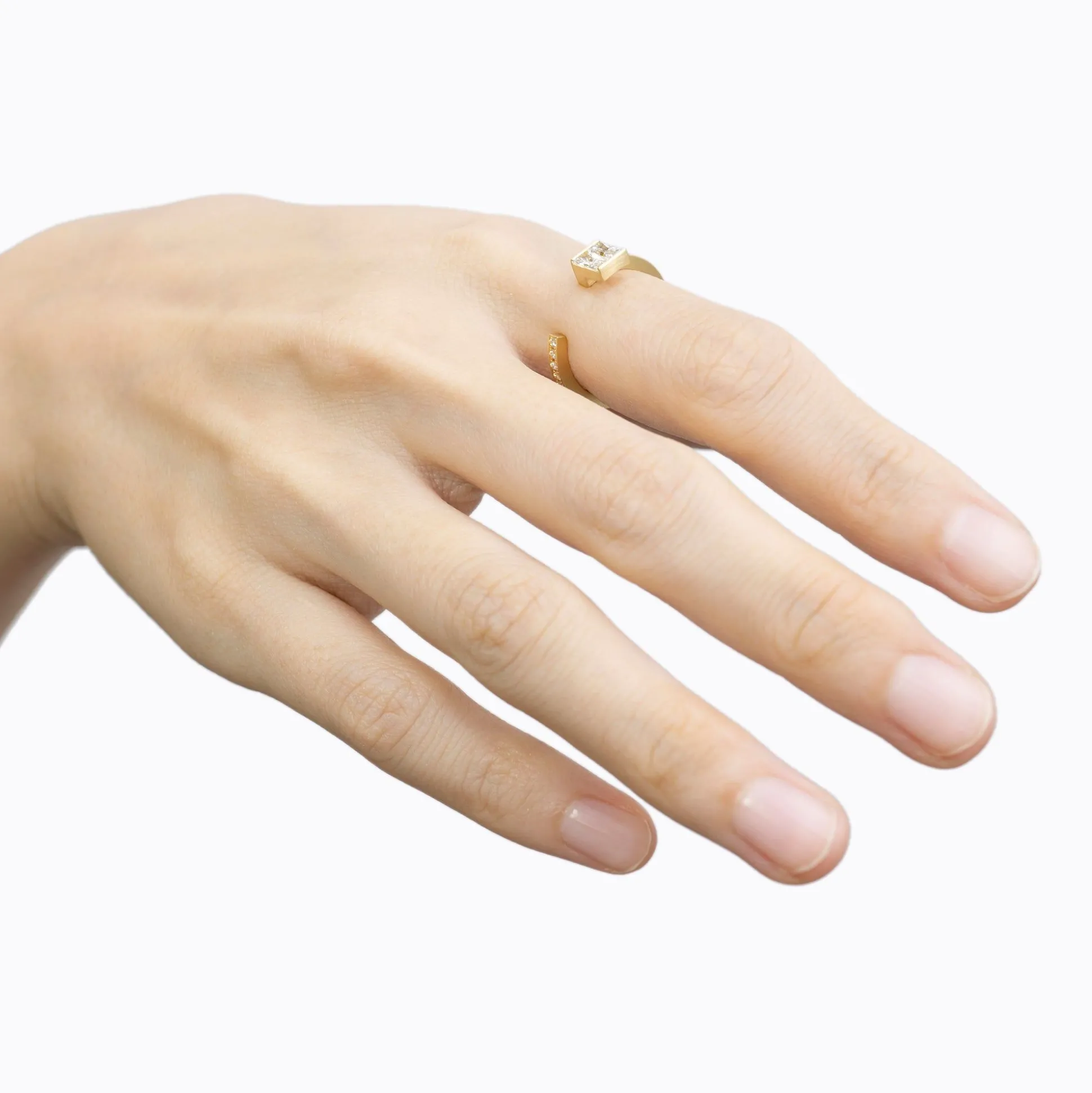 Shihara Two Stone Diamond Bond Ring 03
