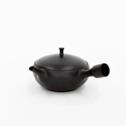 Susumu Clay Teapots