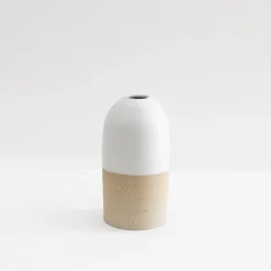 Tomoro Terra Bud Vase (Large)