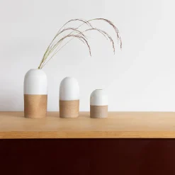 Tomoro Terra Bud Vase (Small)